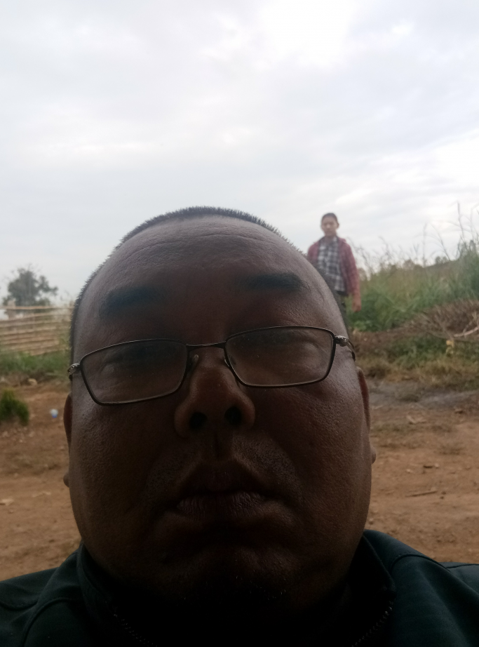 အမည်မသိ