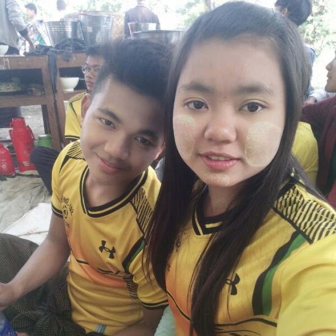 ခင်မောင်ဝင်း