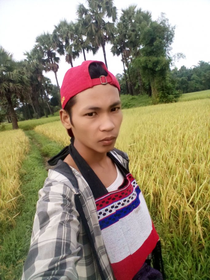 သိန်းဇော်မိုး