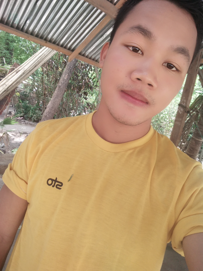 ဇော်မင်းထက်