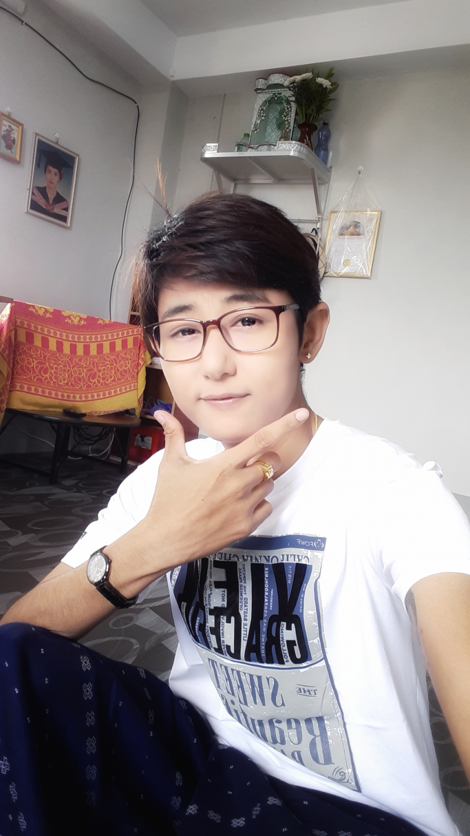 ခင်ချိုလင်း