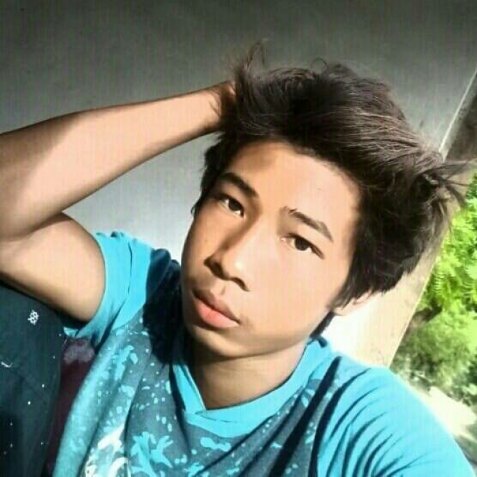 လှမျိုးသူ