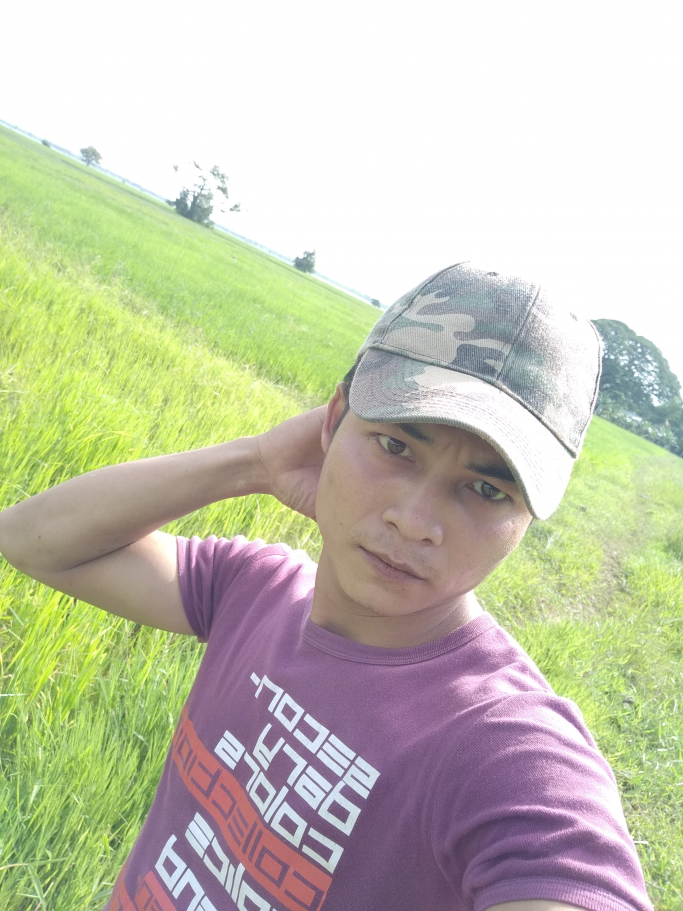 မောင်ထွန်းလင်းအောင်