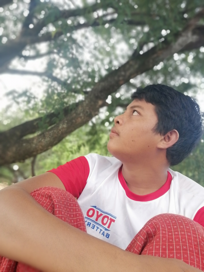 မောင်သက်ခိုင်