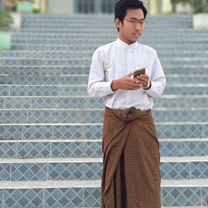 သန်းစိုးထိုက်