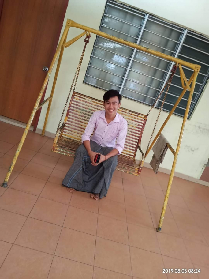 စိုင်းထက်အောင်
