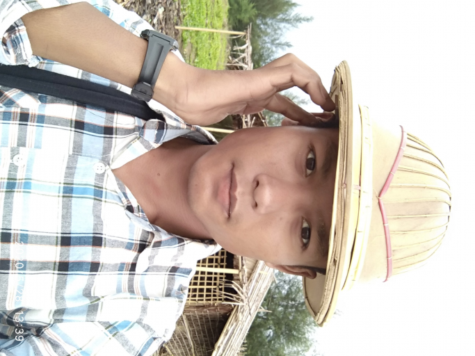 မောင်သန်းမျိုးလွှင်