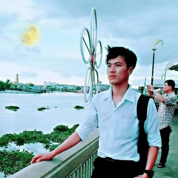 ထက်ရှိန်ဝင်း