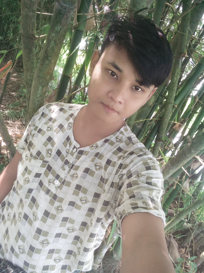 ညီညီအောင်