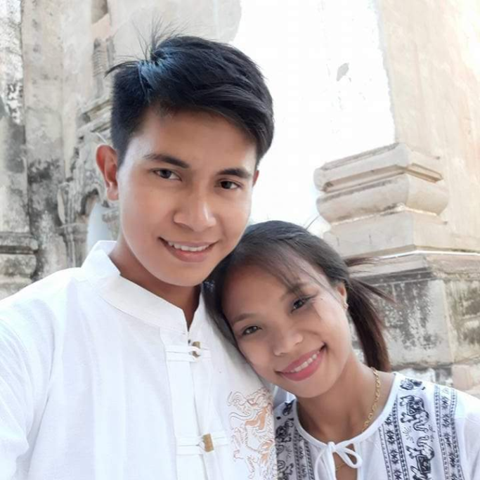 ခင်နှင်းသူ